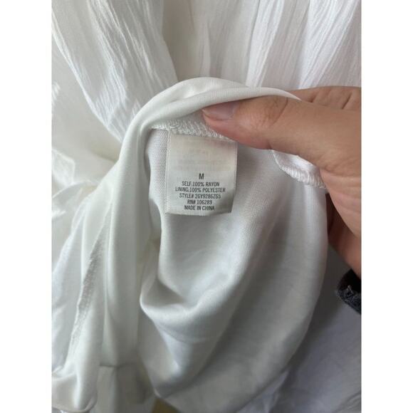 Francesca's Blue Rain white open back tie halter mini dress Medium NWT - Picture 5 of 6